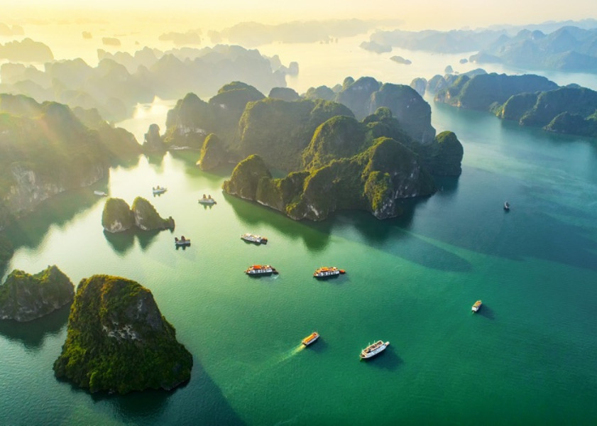Things to note before visiting Ha Long Bay by Seaplane